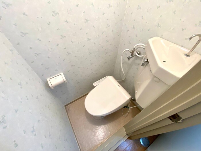 物件内観写真12　(トイレ)