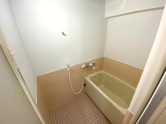 物件内観写真13　(バス／シャワールーム等)