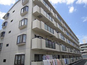 グランシャリオ外観写真