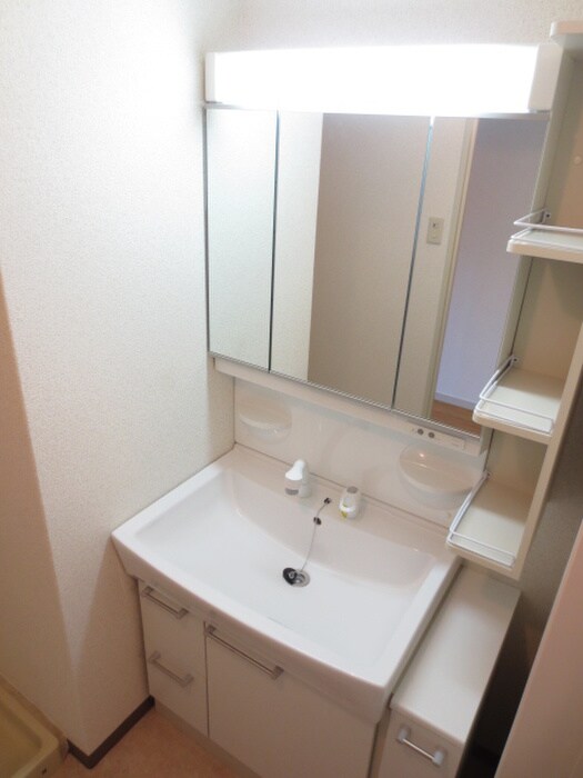 物件内観写真10　(洗面)