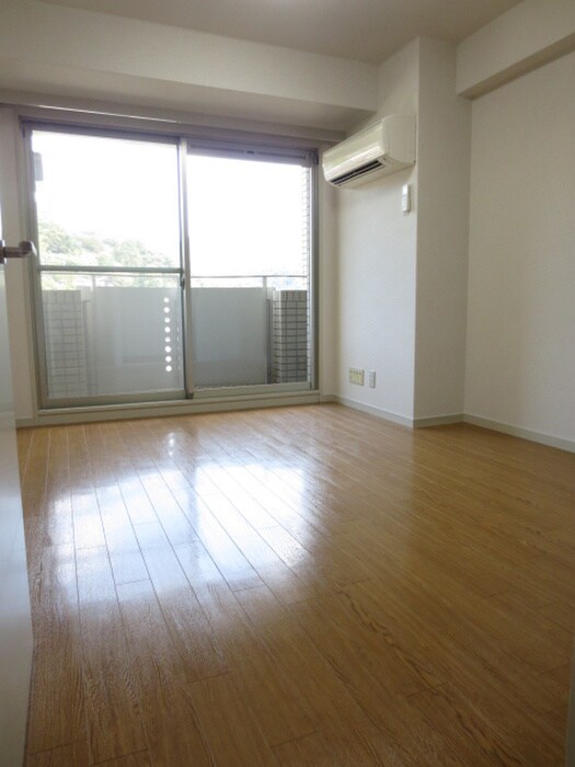 物件内観写真16　(居室)