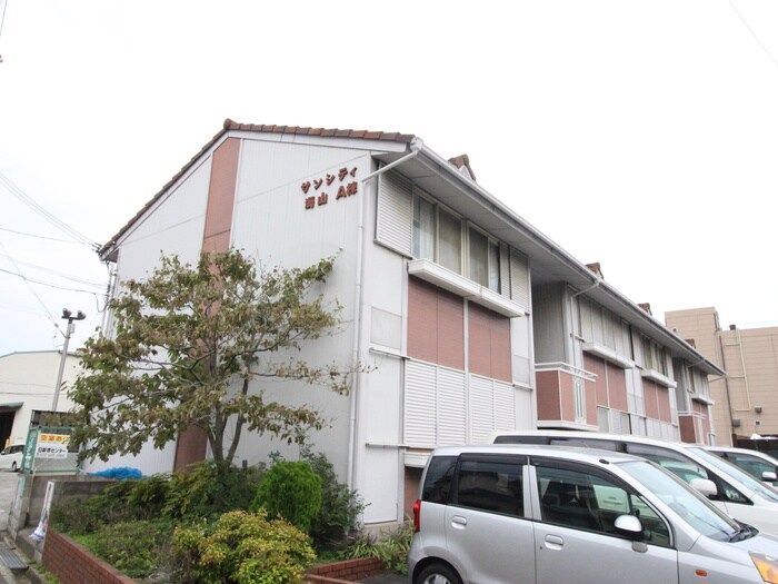 物件外観写真1　(外観写真)