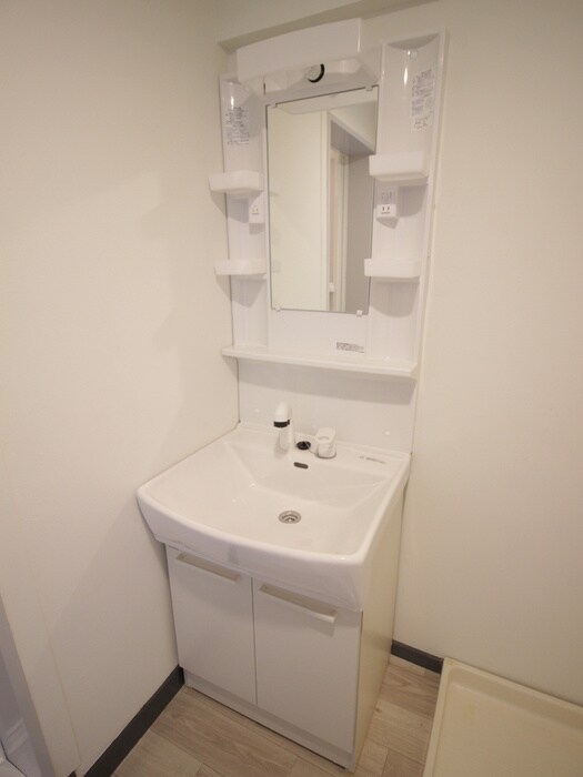 物件内観写真13　(洗面)