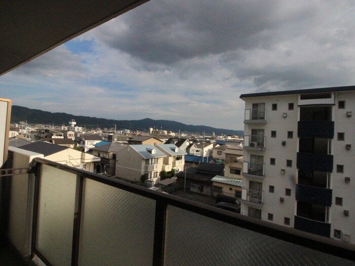 物件内観写真20　(室内からの展望)