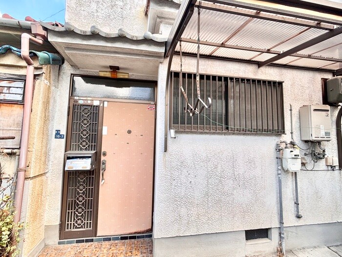 物件外観写真4　(外観写真)