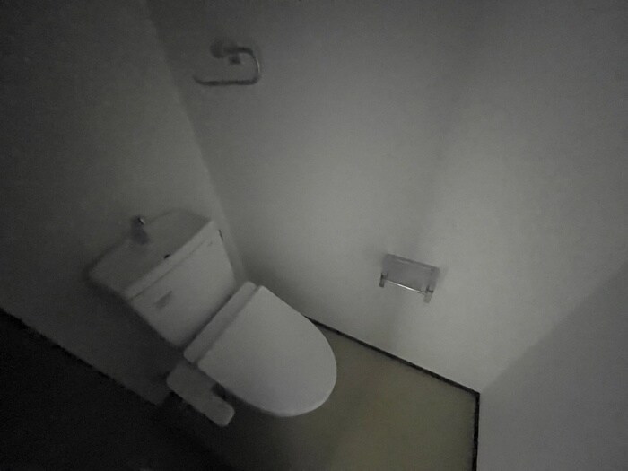 物件内観写真12　(トイレ)