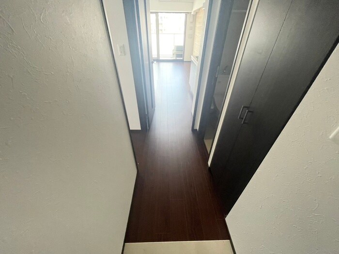 物件内観写真20　(廊下)