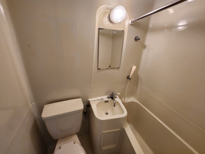 物件内観写真9　(洗面)