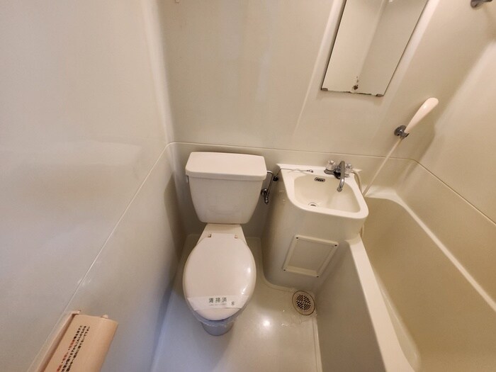 物件内観写真11　(トイレ)