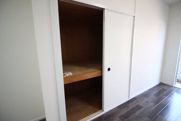 物件内観写真14　(収納)
