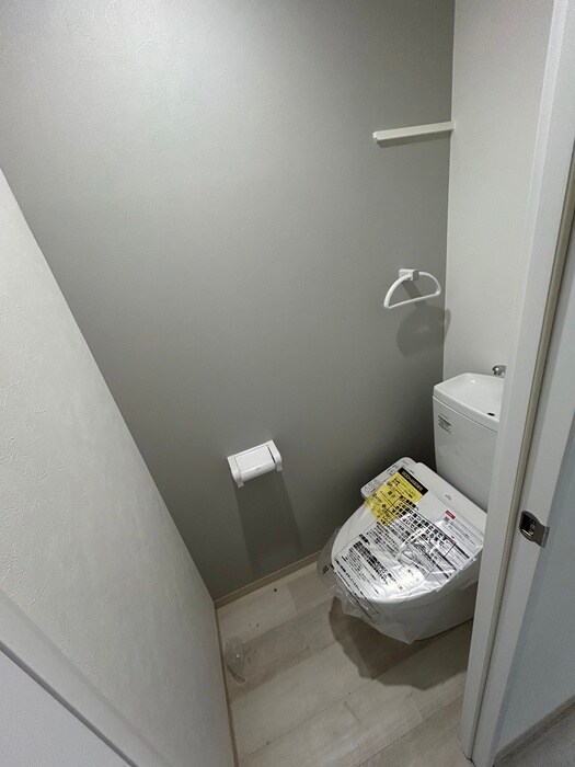 物件内観写真12　(トイレ)