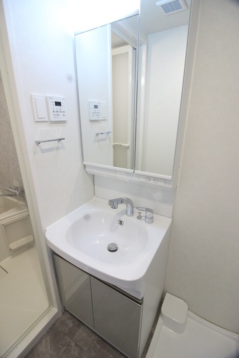 物件内観写真16　(洗面)