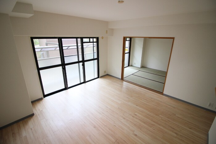 物件内観写真13　(居室)