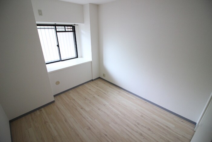 物件内観写真19　(居室)