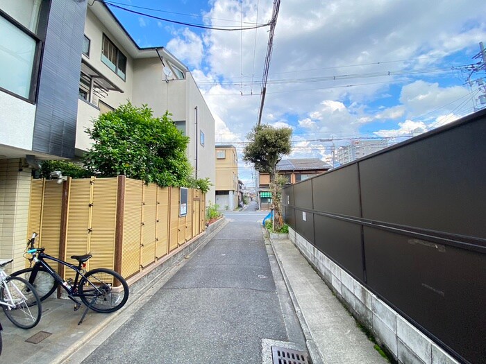 物件外観写真6　(周辺環境)