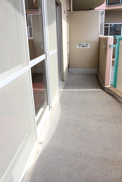 物件内観写真11　(ベランダ・バルコニー)