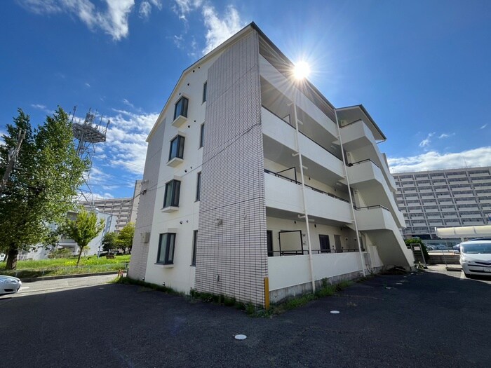 物件外観写真5　(外観写真)