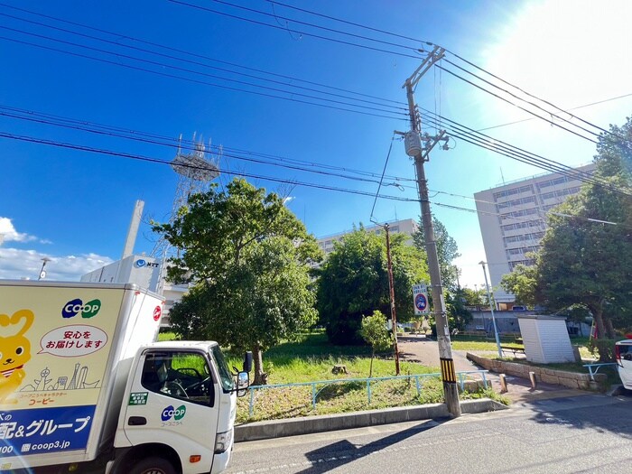 物件内観写真22　(室内からの展望)