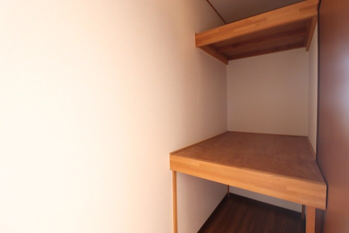 物件内観写真15　(収納)