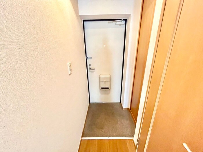 物件内観写真20　(玄関)