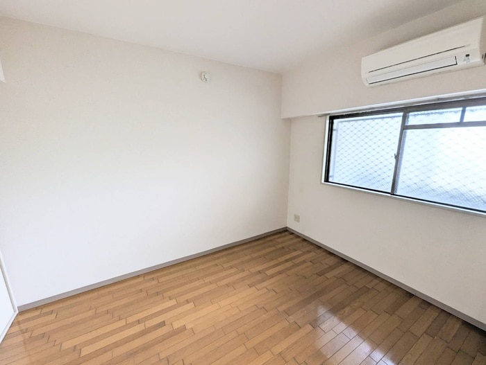 物件内観写真13　(居室)