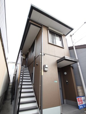 フレグランス七条通外観写真