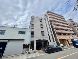 ｼｬﾛｳﾉ-ｽｺ-ﾄ外観写真
