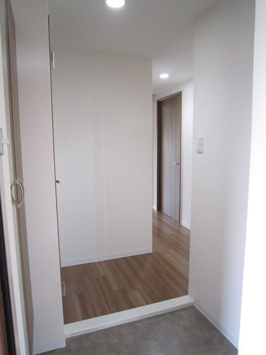 物件内観写真7　(廊下)