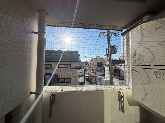 物件内観写真20　(室内からの展望)