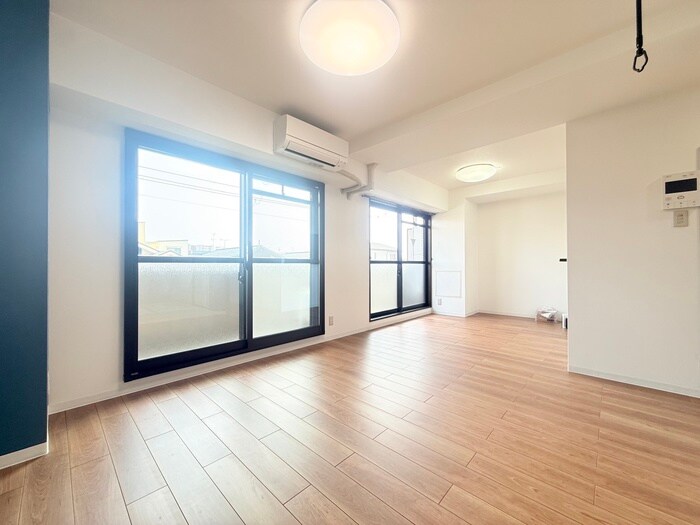 物件内観写真9　(居室)