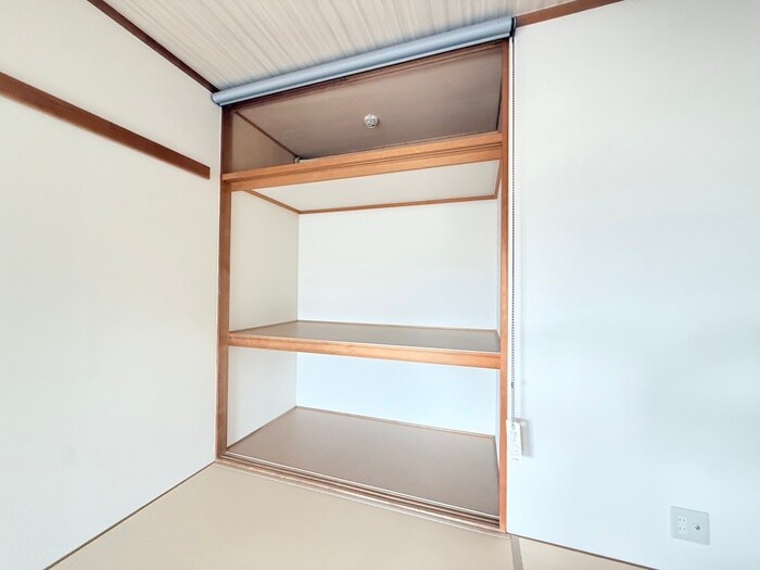 物件内観写真11　(収納)