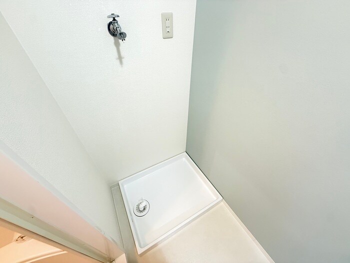 物件内観写真20　(洗濯機置場)