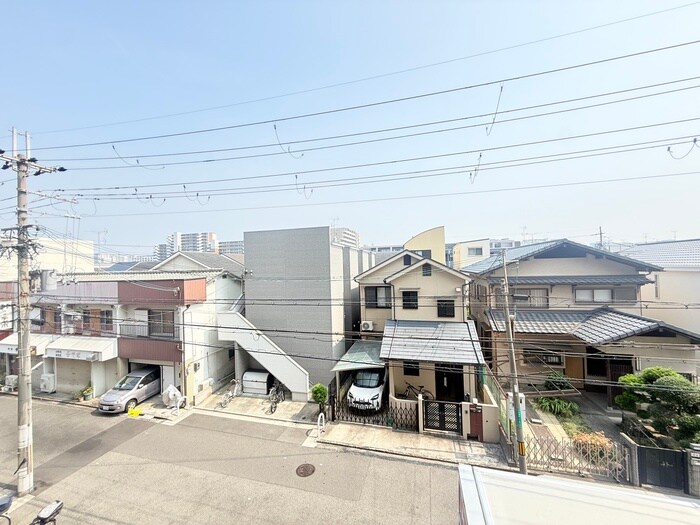 物件内観写真22　(室内からの展望)