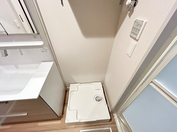 洗濯機置場