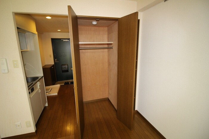 物件内観写真14　(収納)