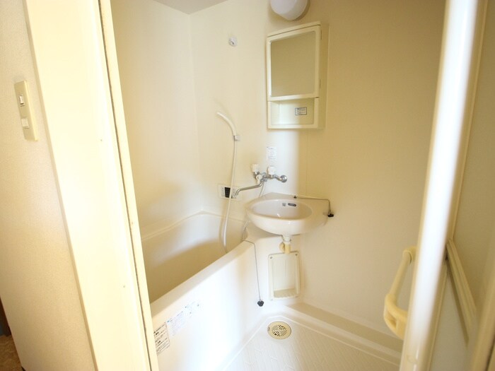 物件内観写真9　(バス／シャワールーム等)