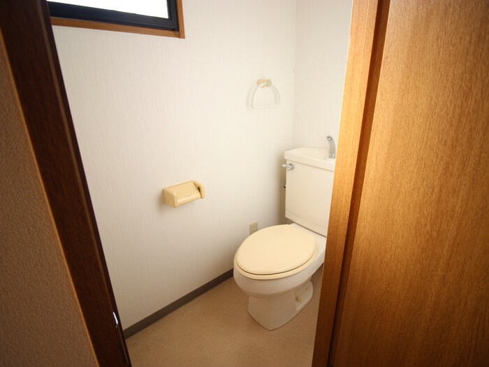 物件内観写真10　(トイレ)