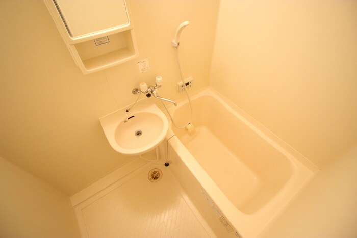 物件内観写真12　(バス／シャワールーム等)