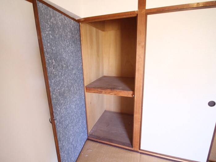 物件内観写真18　(収納)