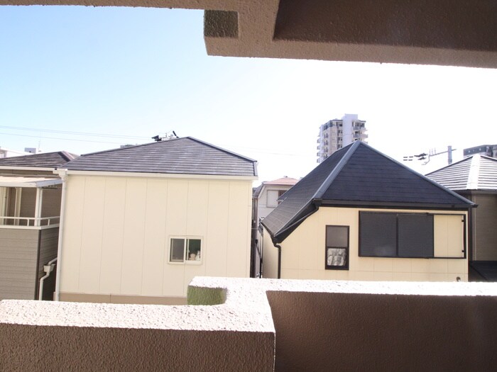 物件内観写真21　(室内からの展望)