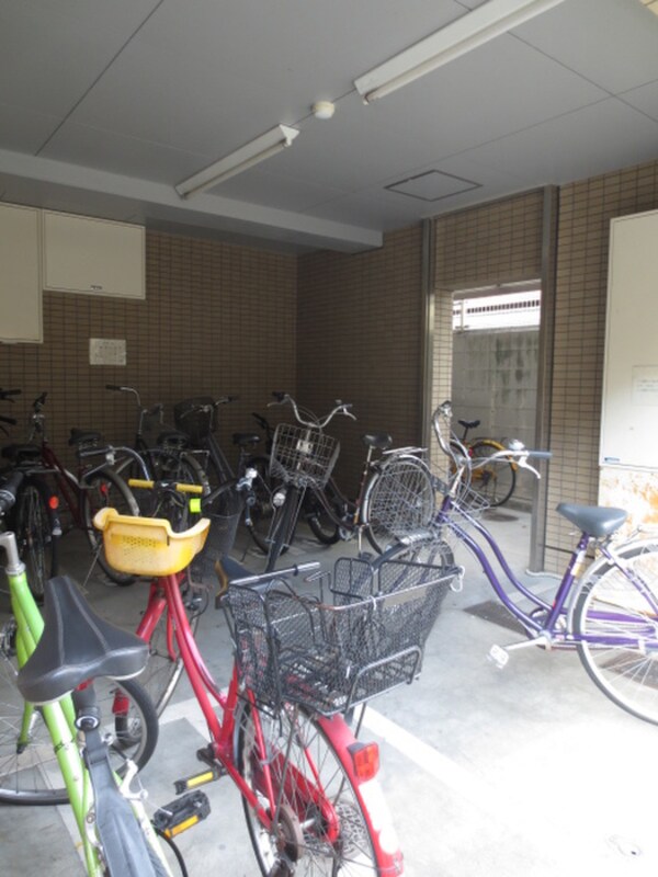 駐輪場