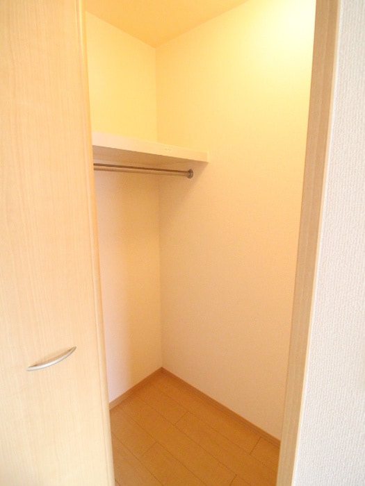 物件内観写真14　(収納)