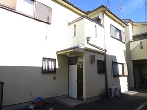 松本ハイツＤ棟外観写真