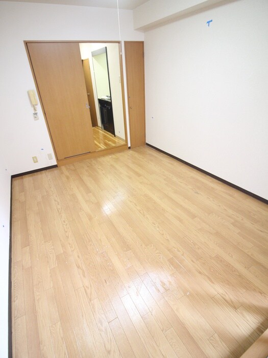 物件内観写真13　(居室)