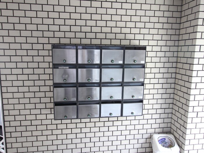 物件外観写真6　(建物設備)