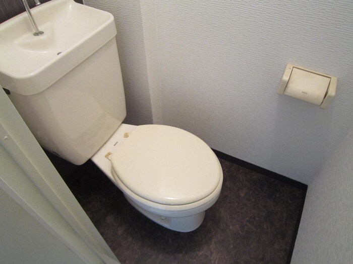 物件内観写真12　(トイレ)