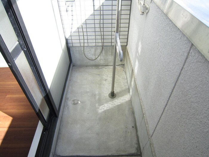 物件内観写真16　(ベランダ・バルコニー)