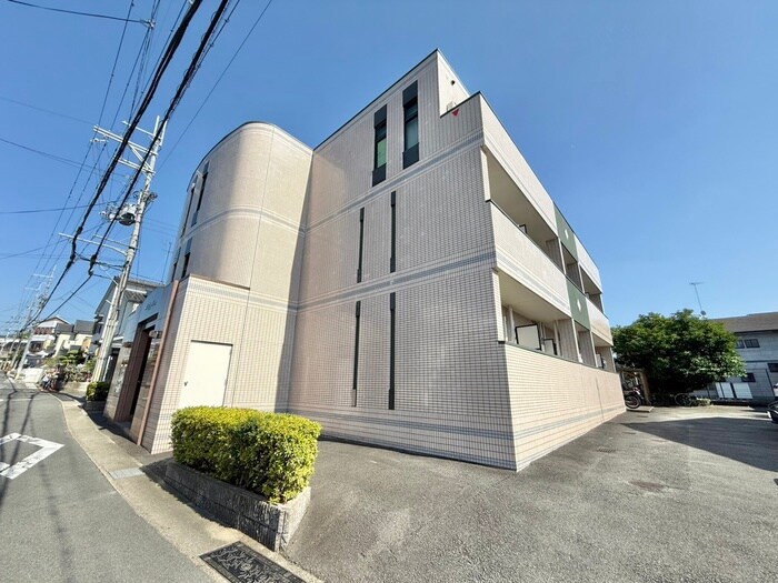 物件外観写真2　(外観写真)