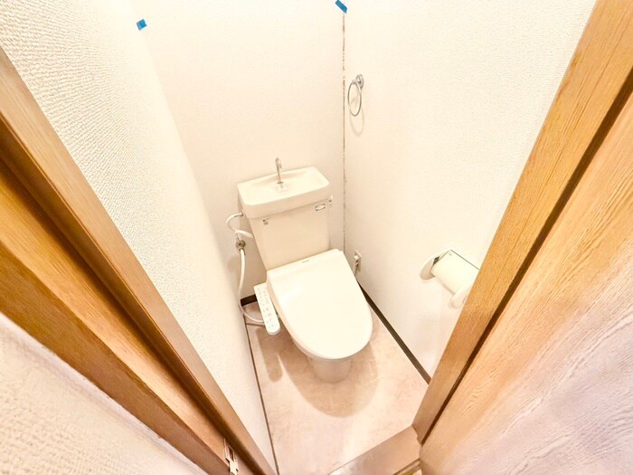 物件内観写真13　(トイレ)