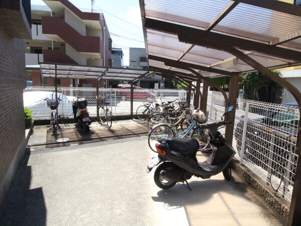 駐輪場